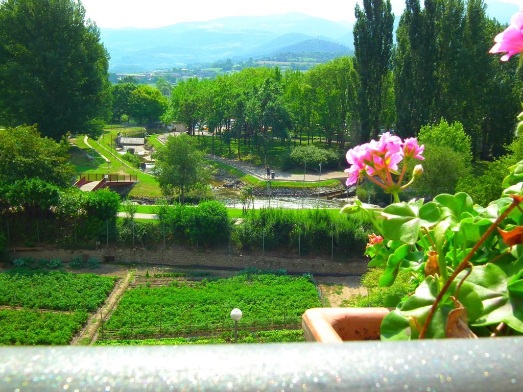 Casa Catharina Bed & Breakfast Ла Сеу д'Ургел Стая снимка