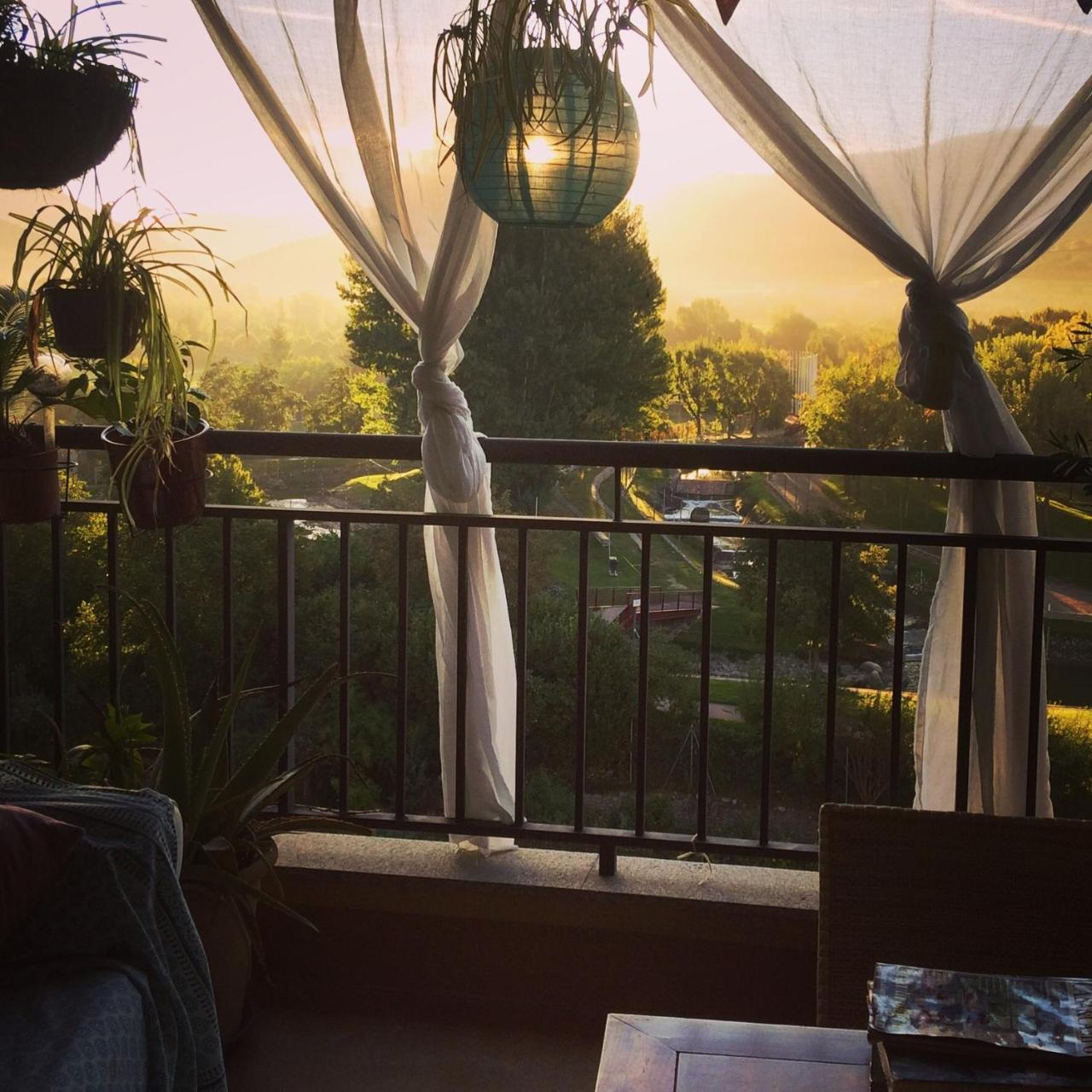 Casa Catharina Bed & Breakfast Ла Сеу д'Ургел Екстериор снимка