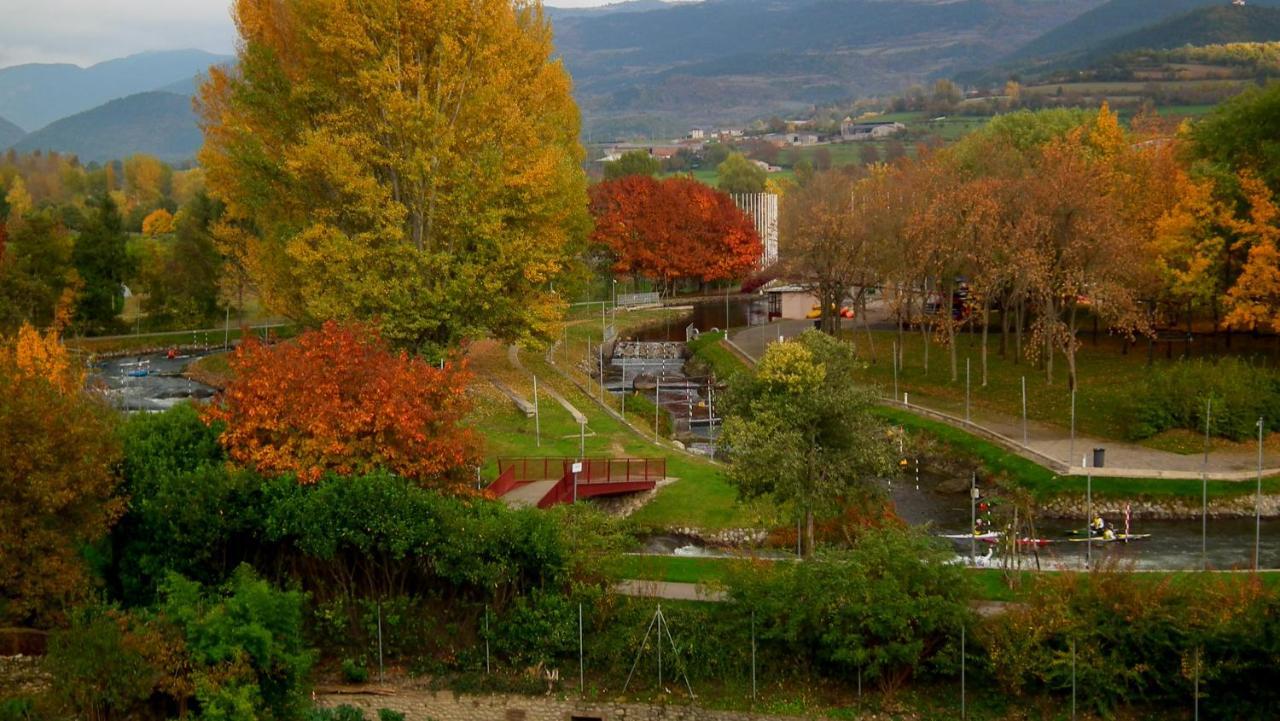 Casa Catharina Bed & Breakfast Ла Сеу д'Ургел Стая снимка
